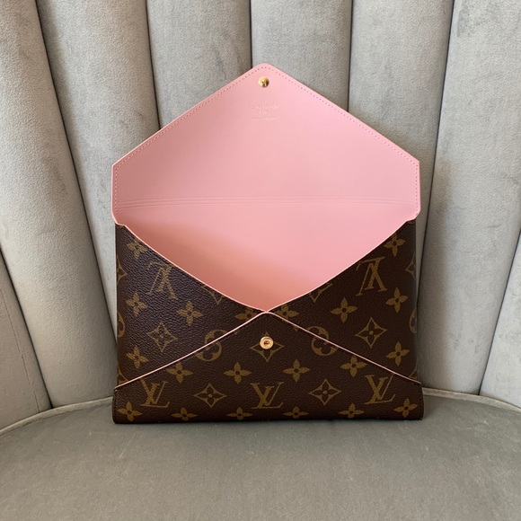 ❗️SOLD❗️LV large Kirigami pochette with box - Picture 2 of 12